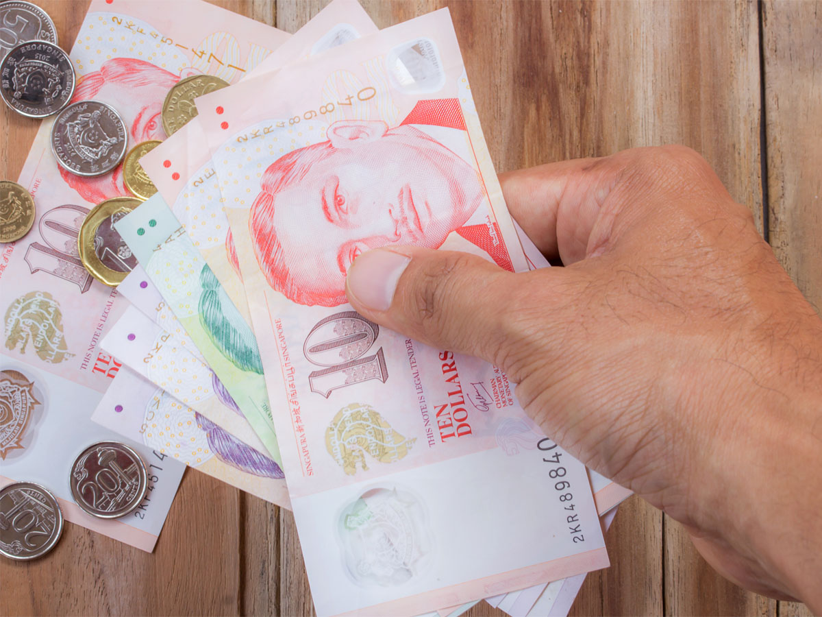 Quick loan from licensed moneylender in Bugis